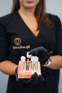 IPOKRZYKU.PL Centrum Implantologii i Cyfrowego Projektowania Uśmiechu – implanty, All-on-4®, licówki, Invisalign®