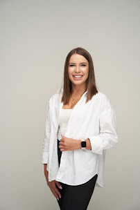 IPOKRZYKU.PL Centrum Implantologii i Cyfrowego Projektowania Uśmiechu – implanty, All-on-4®, licówki, Invisalign®