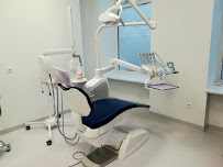 Stomatologia Impladentica Konrad Kisielowski Agnieszka Urbańska