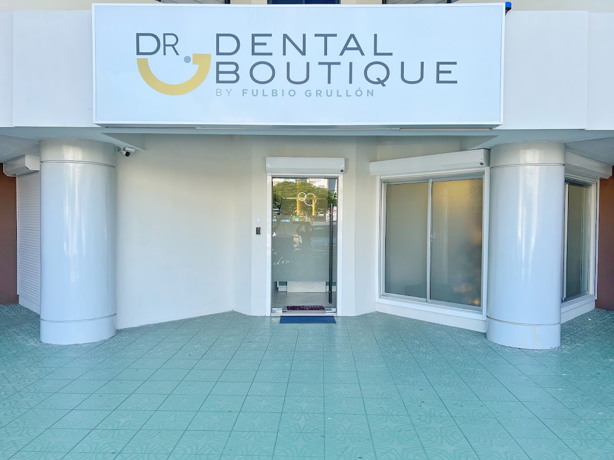 Dr G Dental Boutique - dental clinic in Santo Domingo