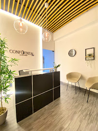 Confidental Clinic by Josias Habiezer