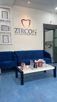 Zircon Specialist Dental Center مركز زركون التخصصي للأسنان
