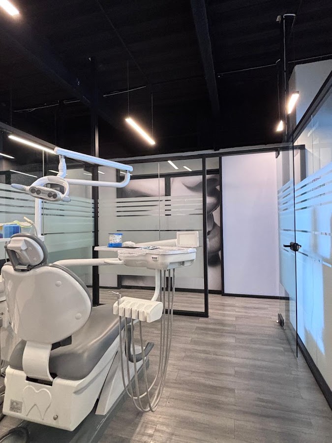 M Dental Group - Dentistas, Ortodoncistas y Estetica Dental - dental clinic in Mexico City, Mexico