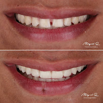 Dr. Miguel Robles - Odontología Estética