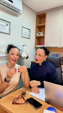 OralClinic - Especialistas que devolvem função, beleza e autoestima para o seu sorriso.