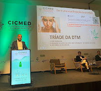 OralClinic - Especialistas que devolvem função, beleza e autoestima para o seu sorriso.