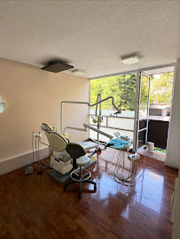 Hayden Harris | Consultorio Dental / Dental Design