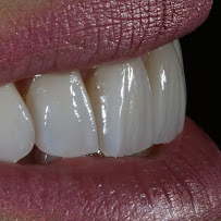 CORE - Clínica Odontológica de Reabilitação e Estética