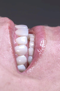 CORE - Clínica Odontológica de Reabilitação e Estética