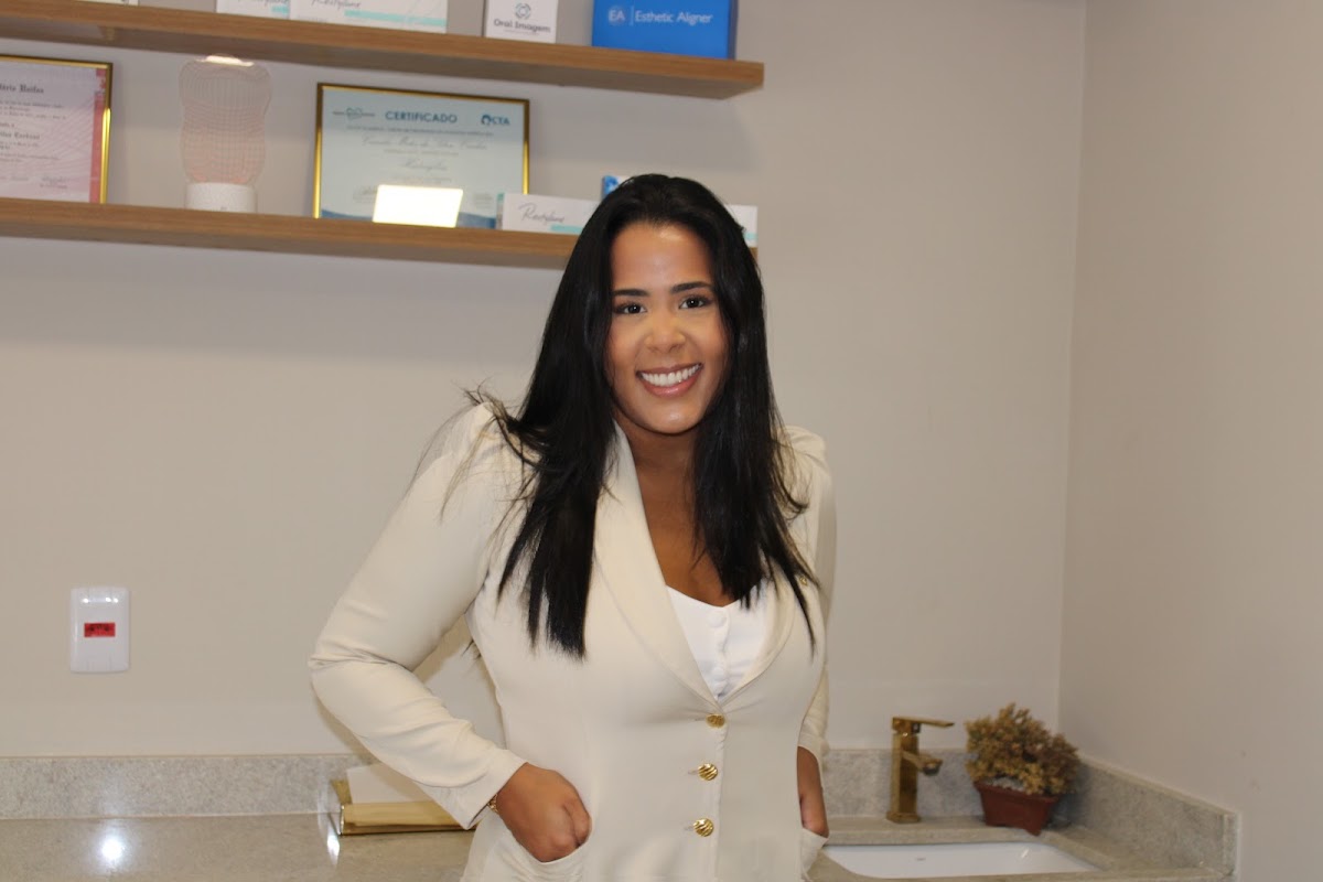 Dental Clinic Dra. Camila Matos Reabilitação Oral & Estética dental clinic in Salvador