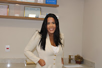 Dra. Camila Matos Reabilitação Oral & Estética Dental Clinic in Salvador