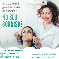 Dentista Tatiana Mendes Ortodontista, Implantes Dentários I Aparelho transparente I Aparelho ortodôntico I Salvador