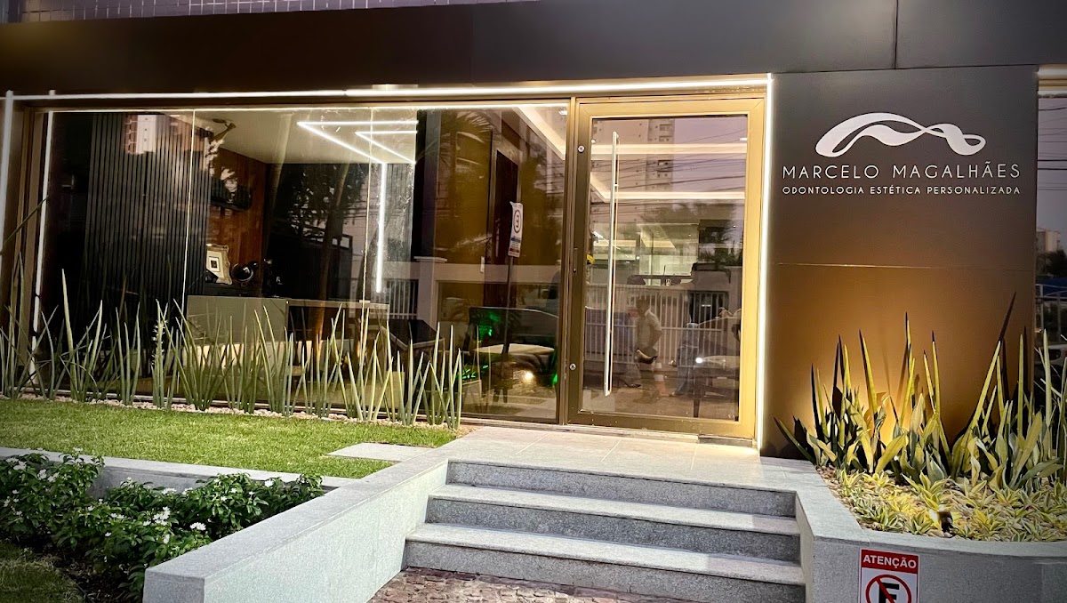Dr. Marcelo Magalhães - dental clinic in Fortaleza