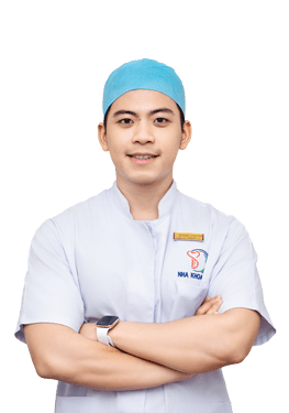 Specialist Level I Dentist Quang Linh Nguyen - Implant, crowns, veneers