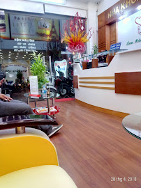 I-DENT DENTAL IMPLANT CENTER