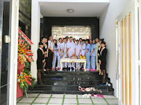 I-DENT DENTAL IMPLANT CENTER