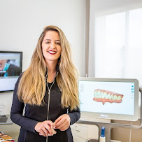 Clara Odontologia