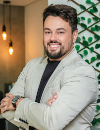 Dr. Breno Souza in Belo Horizonte, Brazil