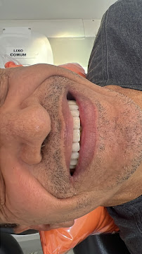 Dentista Manaus - Dra Irla Thaís - Prótese Dentária in Manaus, Brazil