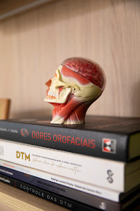 Dra. Natasha Leitão | DTM, Dor Orofacial e Sono
