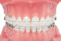 Clínica de Odontologia e Ortodontia - De Boca Aberta