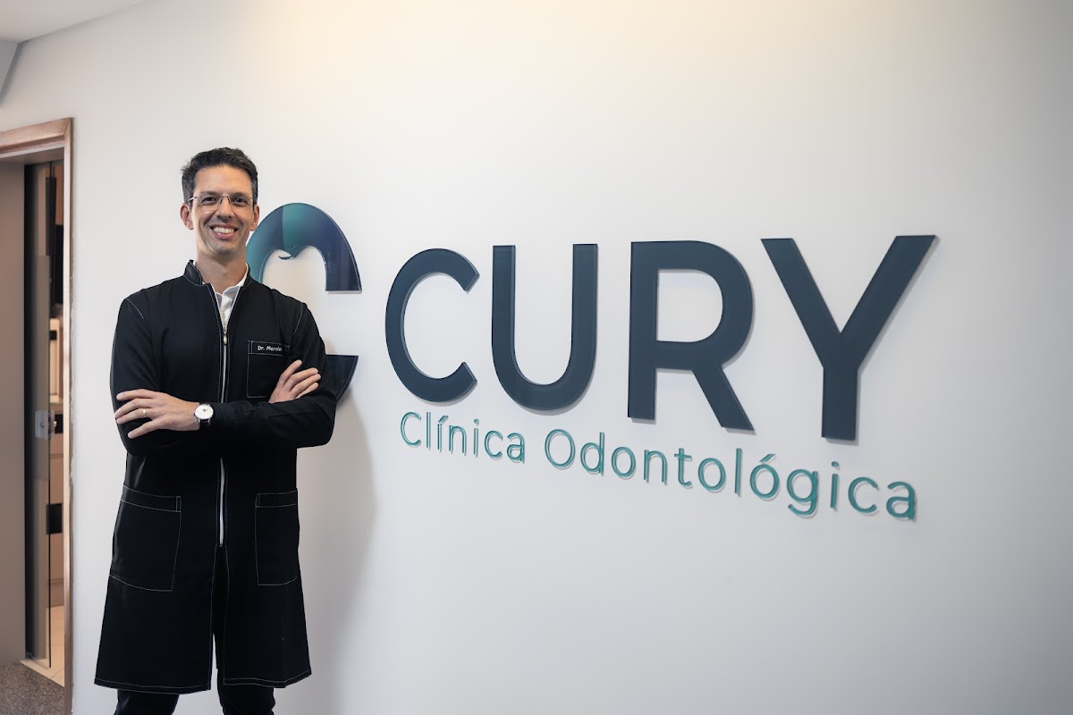 Cury Dental Clinic - dental clinic in Curitiba, Brazil