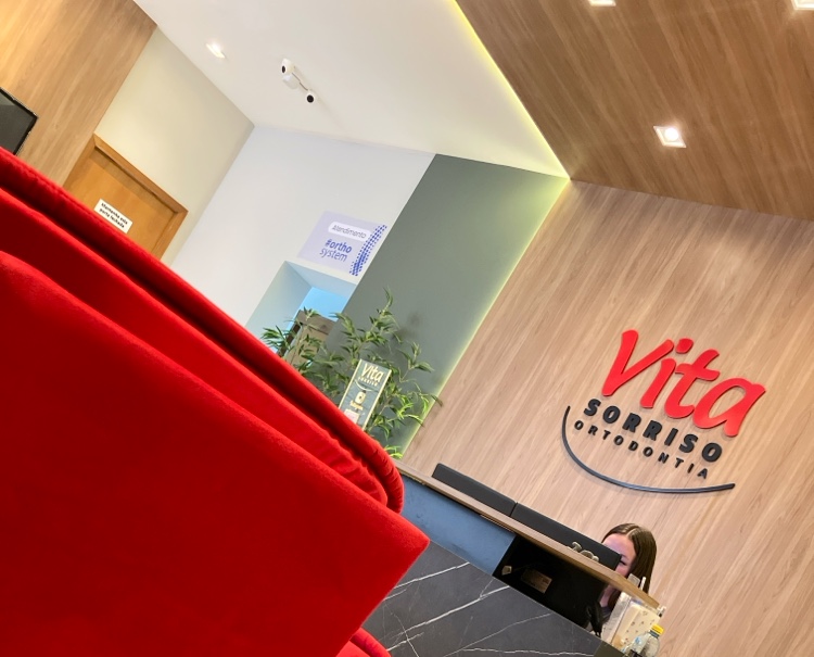 Clínica Vita Sorriso Implantes - dental clinic in Curitiba, Brazil