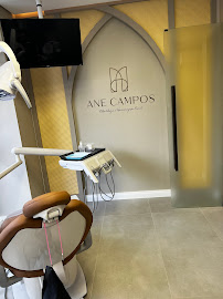 Dra. Ane Campos - Especialista em Endodontia com Microscopia