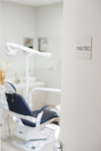 Ortovitalli Odontologia - Clinica de Implantes | Próteses | Lentes e Facetas