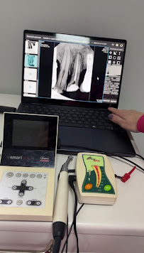 Clarear Odontologia - Especialista em Endodontia
