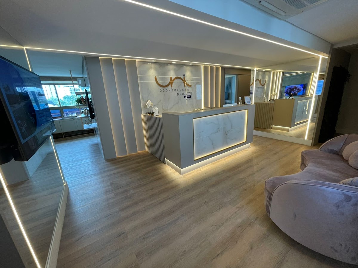 Uni Odontologia | Implante Dentário | Lente de Contato Dental | Graças | Recife - PE - dental clinic in Recife, Brazil