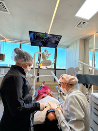 Unique clinica Odontológica - Clareamento | Invisalign | Facetas | Dentista Recife
