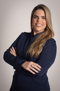 Dra Evelyne Andrade / Estomatologista Em Recife