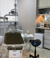 Dra Michelle Ribeiro | Dentista | Oral Recife Clínica Odontológica | Cirurgiã buco maxilo facial | Implante Dentário