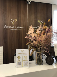 Dra. Elizabeth Campos Invisalign, aparelhos ortodônticos e clareamento