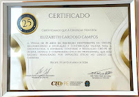 Dra. Elizabeth Campos Invisalign, aparelhos ortodônticos e clareamento