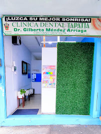 CLINICA DENTAL TAPATIA