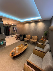 Dr Flavio Lima - Primordialle Oral Clinic
