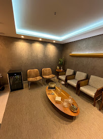 Dr Flavio Lima - Primordialle Oral Clinic
