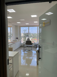 Implantare Odontologia especializada sorriso e face.