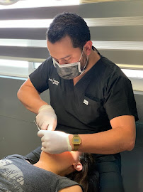 Dr. Mijail Preciado | Dentista en Guadalajara Odontología General & Cosmética Dental
