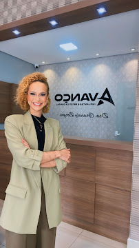 Avanço Implantes & Estética Dental
