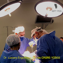 Dr. Luciano Engelmann Morais - Cirurgia Bucomaxilofacial