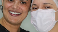Dra. Clarissa Freitas - Faceta de Porcelana em Campinas