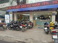 Implant Dentistry Specialist Peace