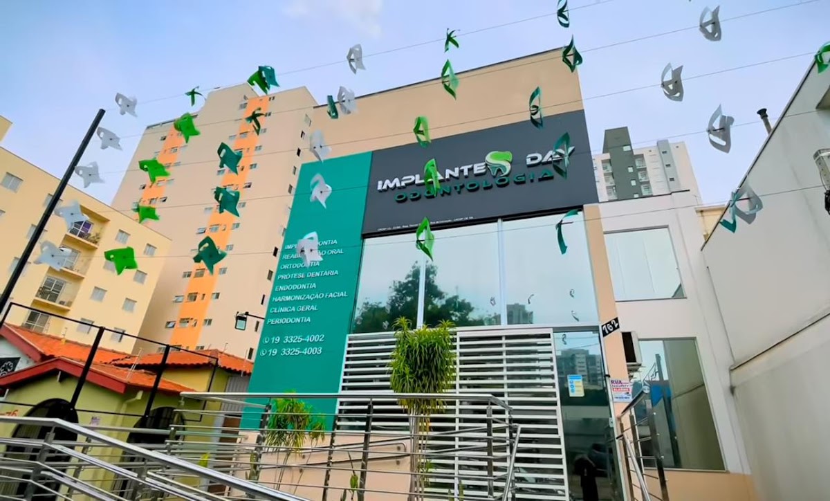 Dental Clinic Implantes Day Odontologia dental clinic in Campinas