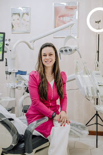 Dra. Mirian Bustillo | Dentista em Campinas