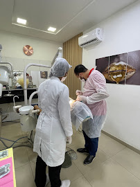 Odonto Clín - Dr Maurício Monteiro