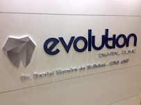 Dr. Daniel Moreira - Dentista Maceió 24h