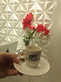 Dr. Daniel Moreira - Dentista Maceió 24h